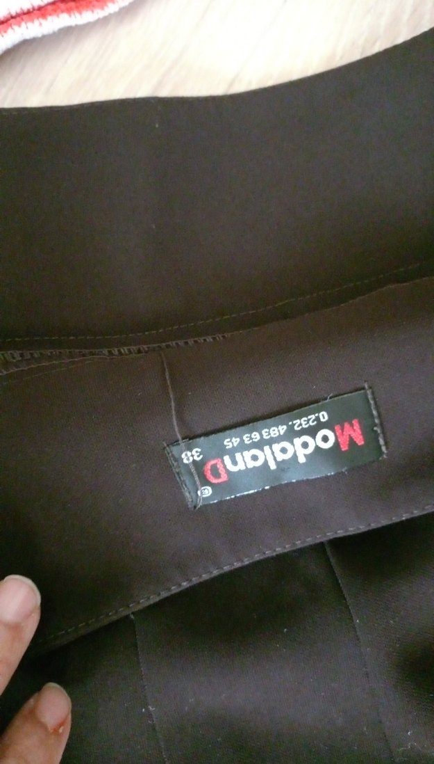 Koyu Kırmızı Volanlı Midi  Etek ve buluz - Görsel 5