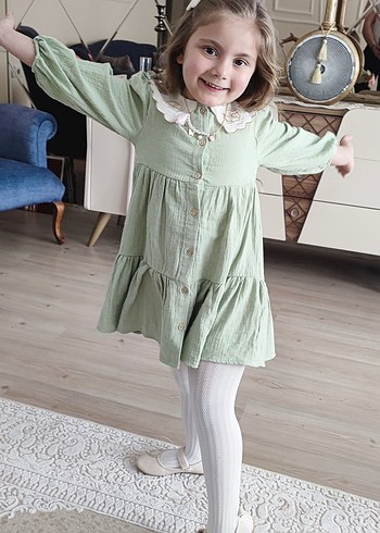 Kız Çocuk Yeşil Pamuklu Fırfırlı Elbise - Görsel 2