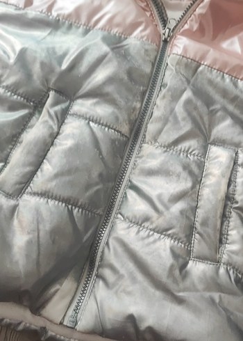 Kız Çocuk Kapüşonlu Gri Yelek - Görsel 3