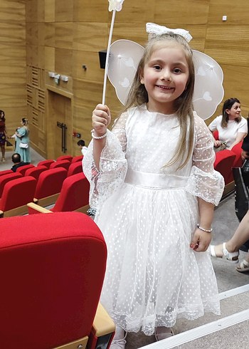 Dantel Detaylı Straplez Beyaz Kız Çocuk Elbise - Görsel 5