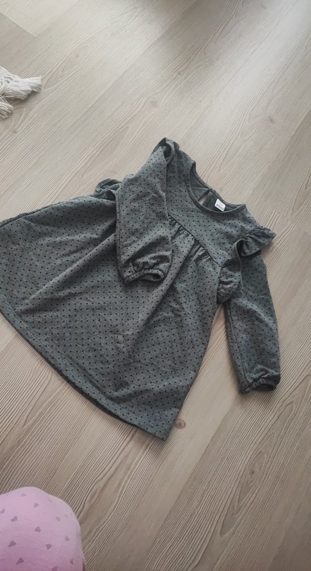 Kız Çocuk Gri Puantiyeli Fırfırlı Elbise - Görsel 3