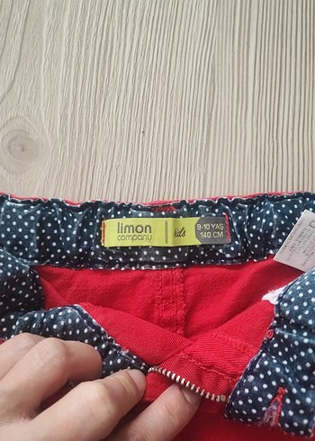 Kız Çocuk Kırmızı Kemerli Dar Kesim Etek - Görsel 2