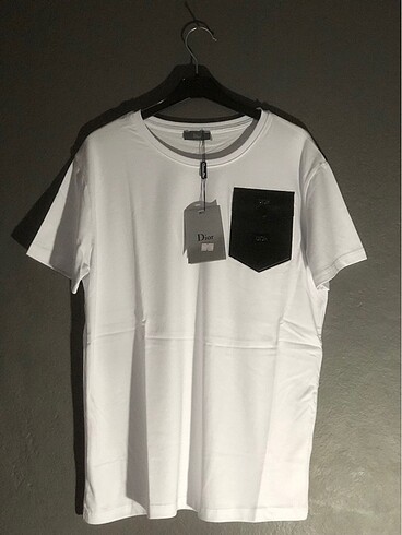 Dior t-shirt