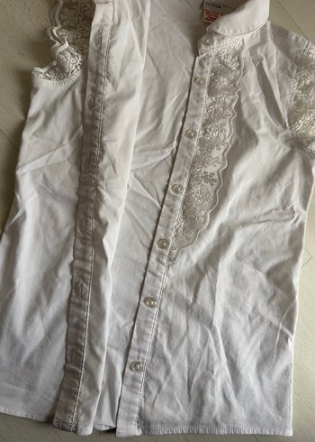 Dantelli beyaz sıfır kol çocuk gömlek - Görsel 3