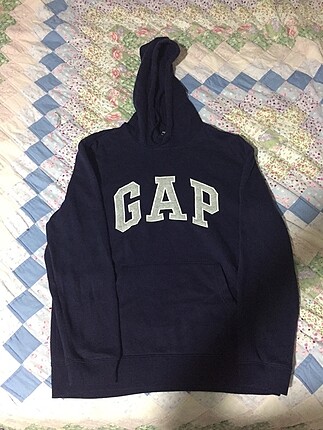 Gap Sweatshirt