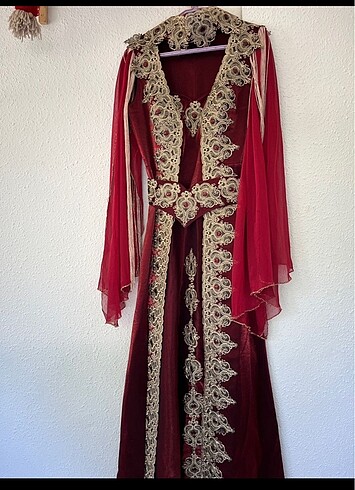 Bindallı kaftan