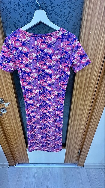 Çiçekli hamile elbisesi - Görsel 4