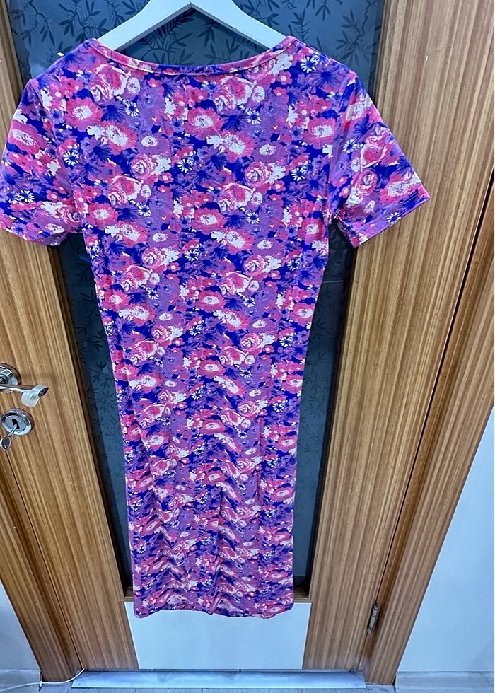 Çiçekli hamile elbisesi - Görsel 4