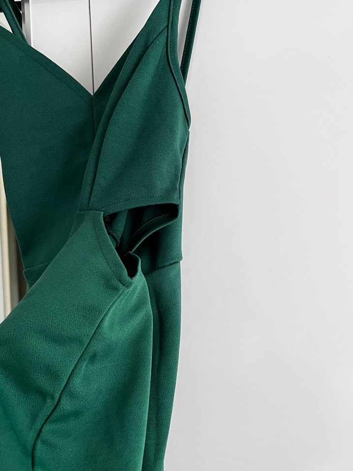 Koyu Yeşil V Yaka İp Askılı Midi Elbise - Görsel 2