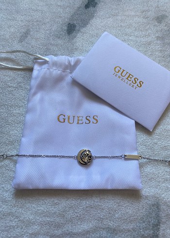 Guess Zincir Detaylı Kadın Bileklik