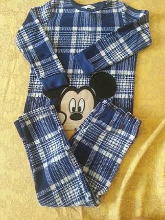 Mickey Mouse alt üst pijama takımı 