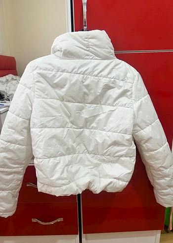 Diğer Beyaz Kısa Kesim Fermuarlı Kadın Mont
