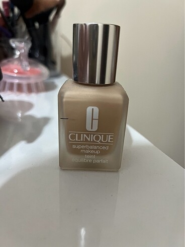 Clinique CLINIQUE FONDÖTEN