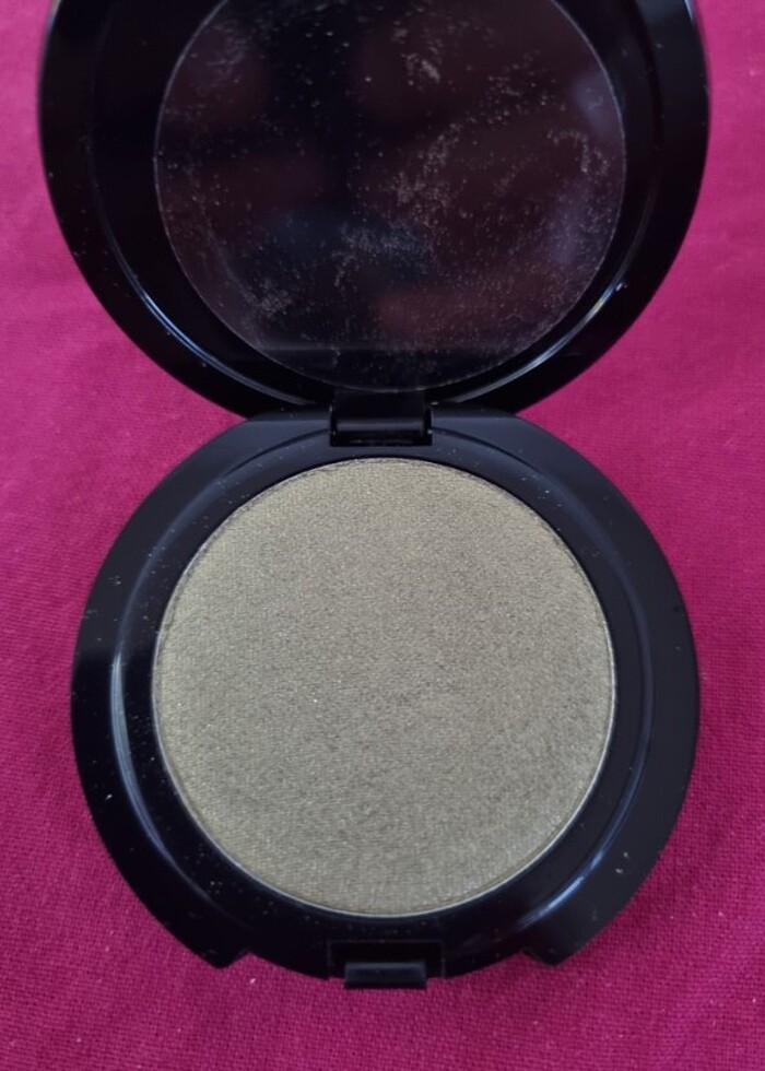 Farmasi Toz Göz Farı - Görsel 2