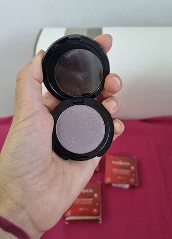 Farmasi Toz Göz Farı - Görsel 3