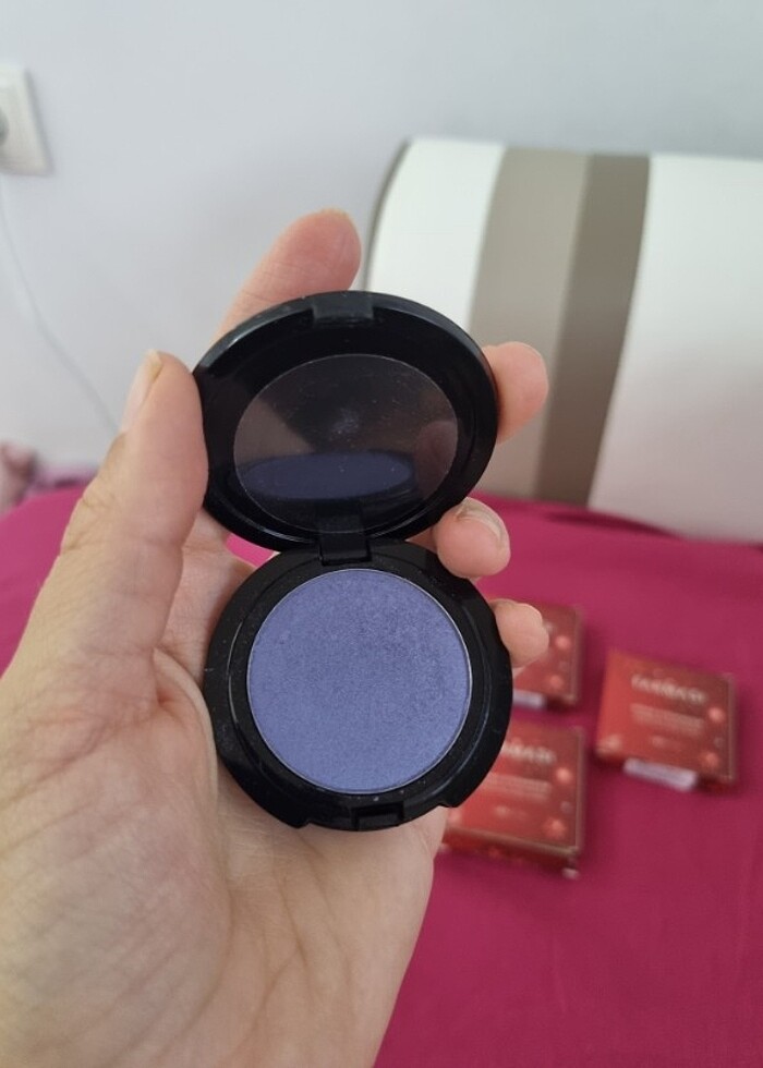 Farmasi Toz Göz Farı - Görsel 3