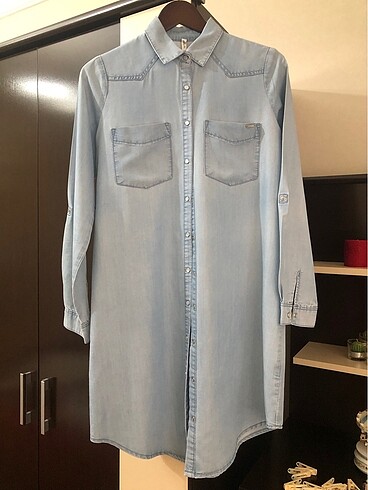 defacto tunik