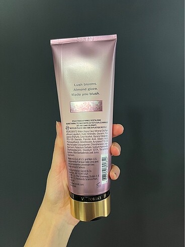 Victoria?s Secret Vücut Kremi - Görsel 2