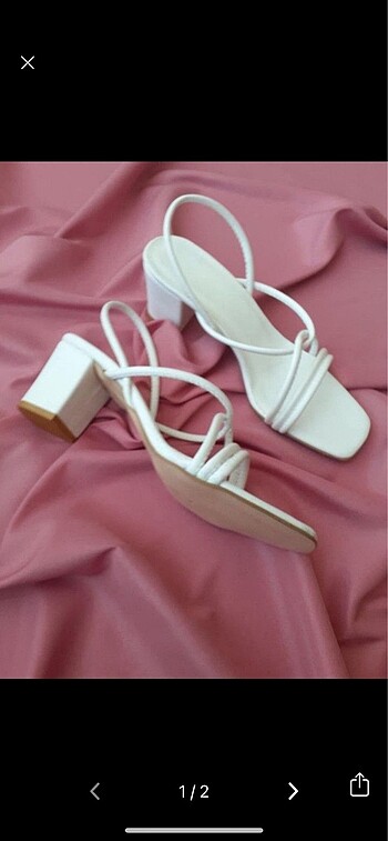 Bershka Topuklu sandalet