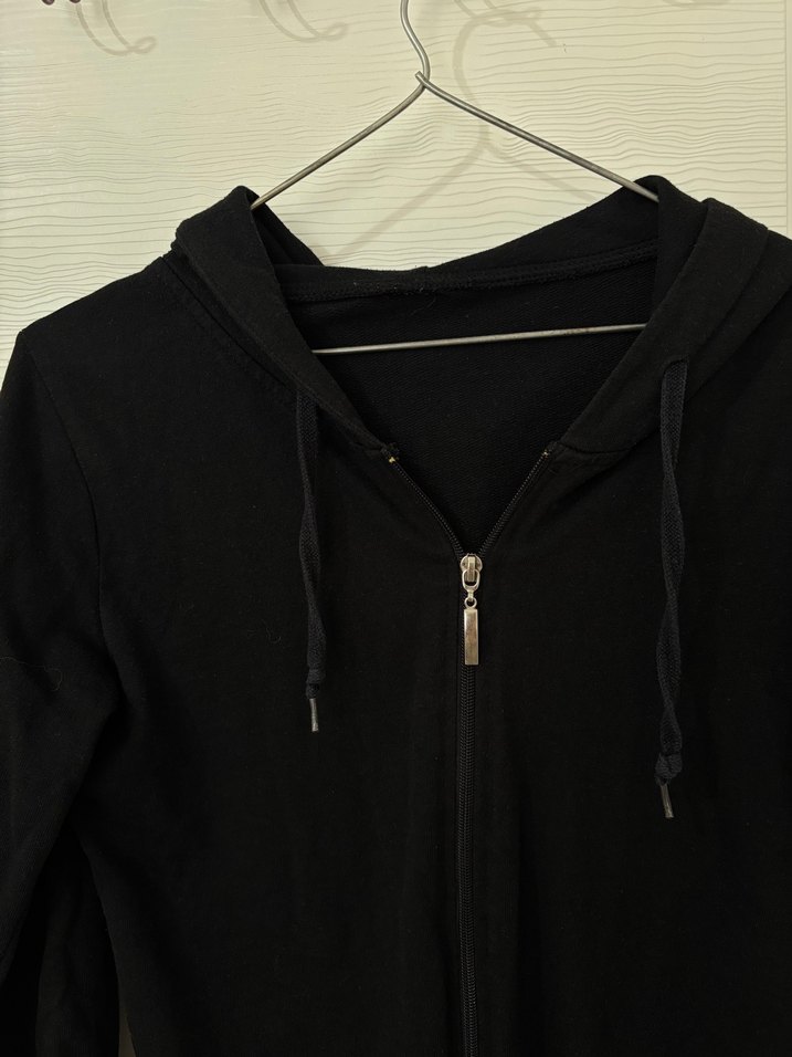 Siyah Fermuarlı Kadın Sweatshirt - Görsel 3