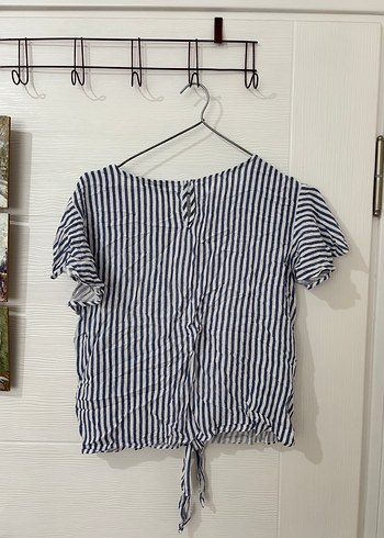 Çizgili Kısa Kollu Pilili Bluz - Görsel 3
