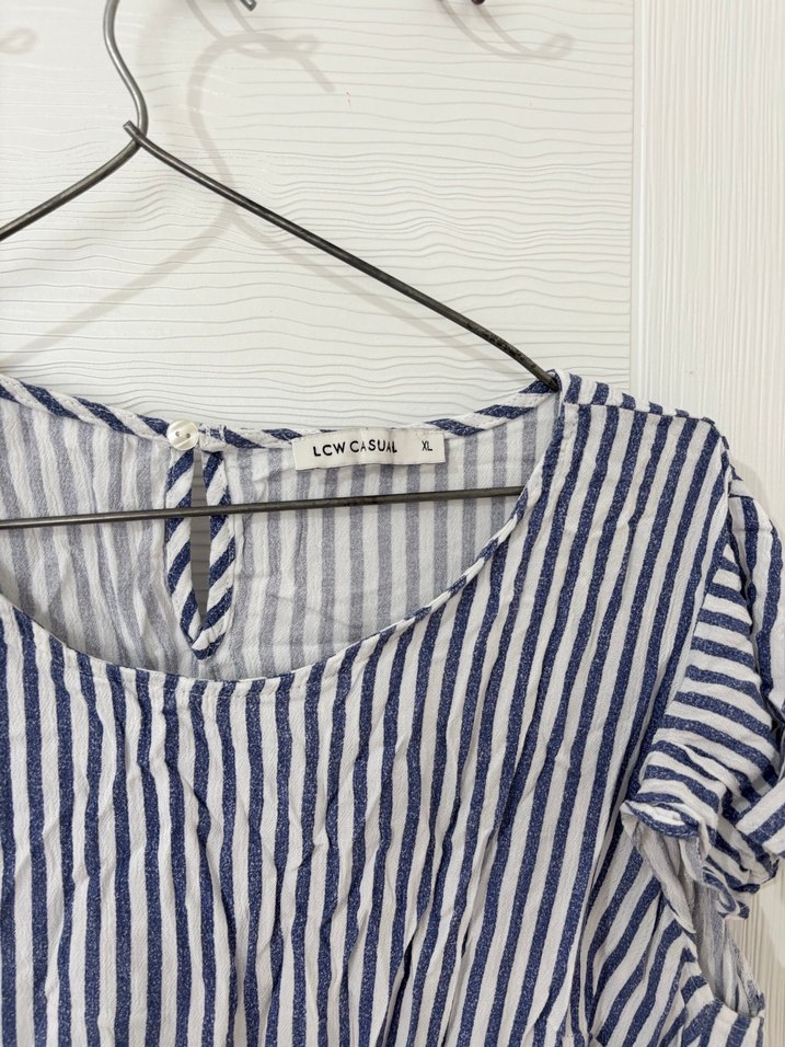 Çizgili Kısa Kollu Pilili Bluz - Görsel 2