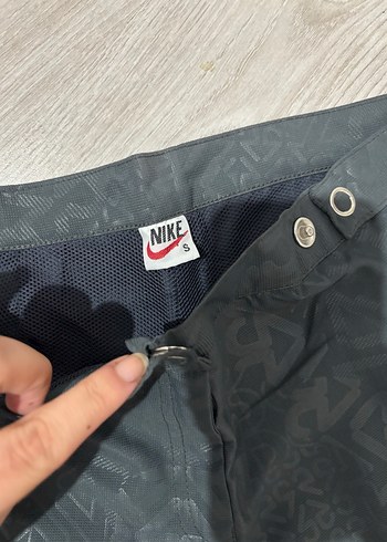 Düğmeli Siyah Desenli Kadın Kumaş Pantolon - Görsel 3