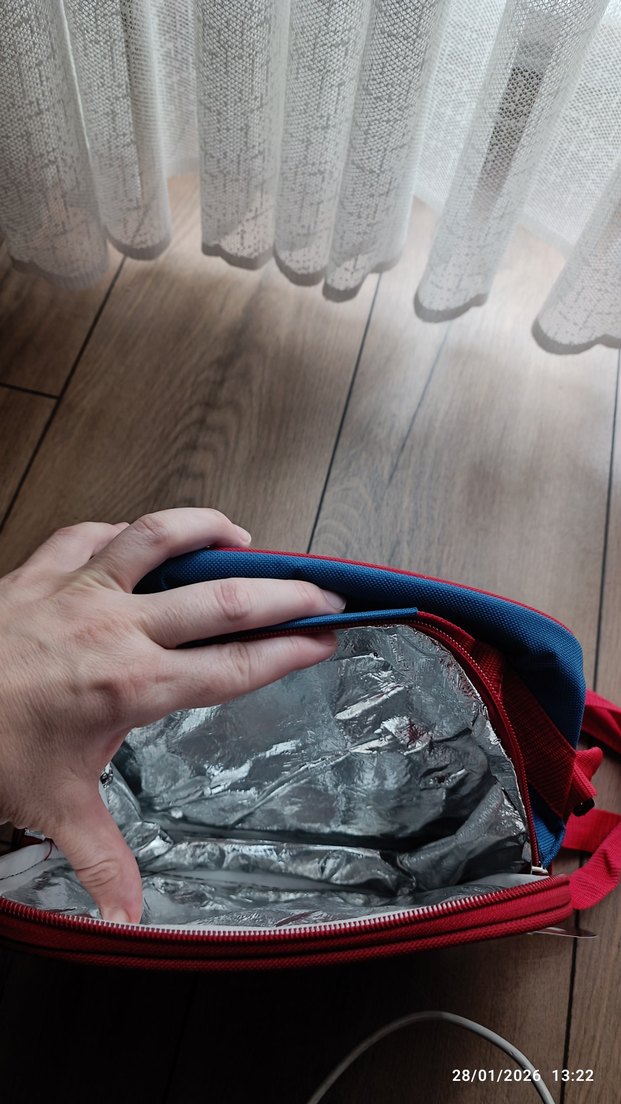 Spiderman erkek Çocuk beslenme çantası - Görsel 4