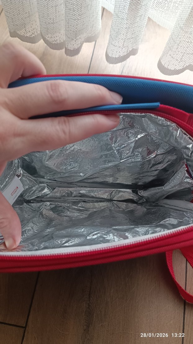 Spiderman erkek Çocuk beslenme çantası - Görsel 5