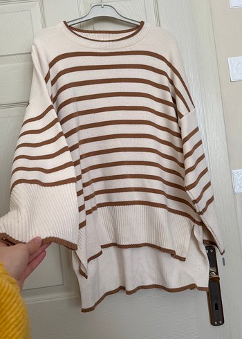 Bej Çizgili Kadın Triko Kazak - Görsel 4