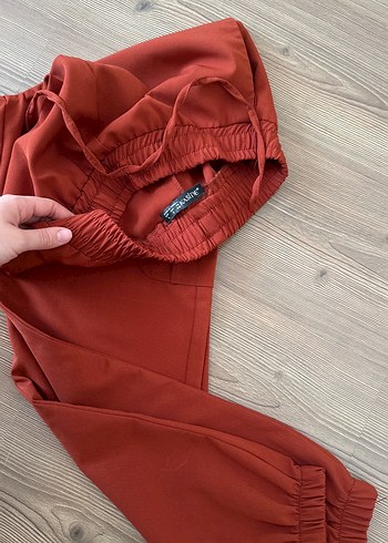 Kadın Koyu Kırmızı Rahat Kesim Kumaş Pantolon - Görsel 7