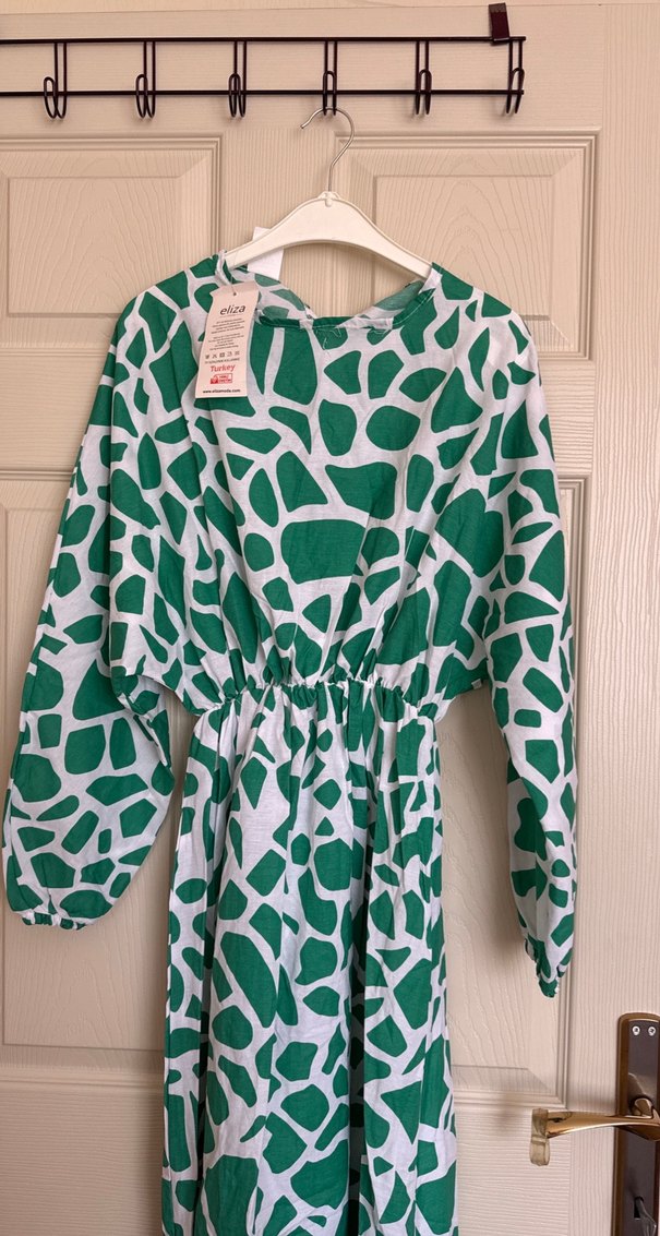 Yeşil Desenli Uzun Kollu Kadın Elbise - Görsel 3