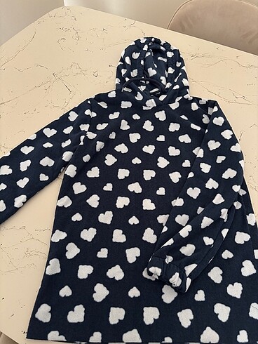 Diğer Kalpli Sweatshirt