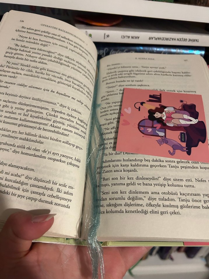 Operatöre Bağlanıyorsunuz - K. Kübra Berk - Görsel 2