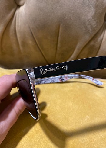 Burberry Güneş Gözlüğü - Görsel 3