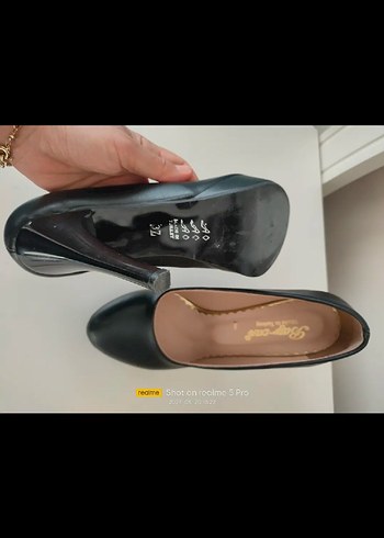 Klasik Siyah Tokalı Stiletto Kadın Ayakkabı - Görsel 3