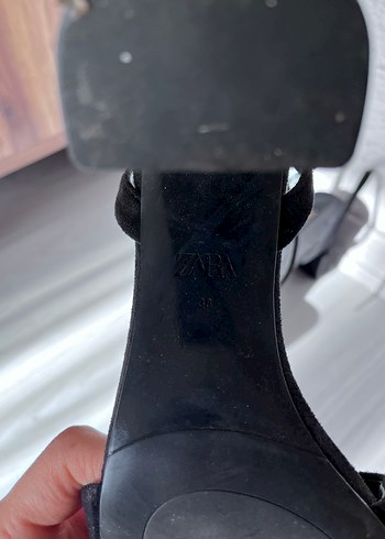 Siyah Kadın Süet Topuklu Akıllı Ayakkabı - Görsel 3