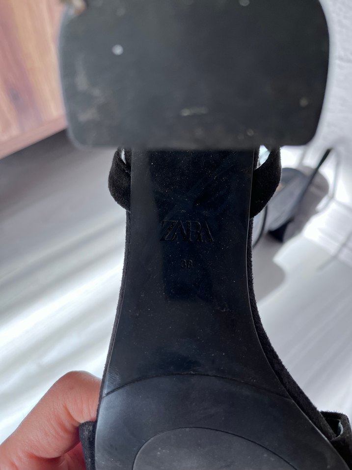 Siyah Kadın Süet Topuklu Akıllı Ayakkabı - Görsel 3