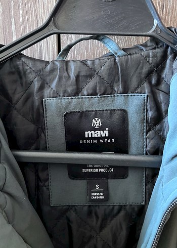 Gri Kapüşonlu Fermuarlı Erkek Mont - Görsel 3