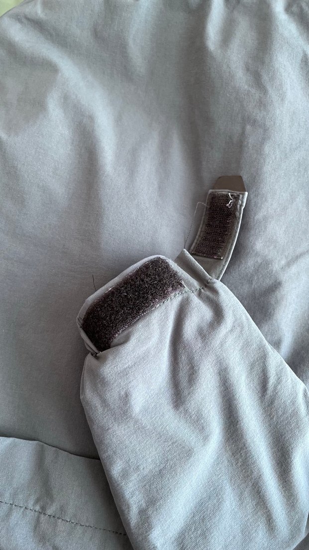 Gri Kapüşonlu Fermuarlı Erkek Mont - Görsel 4