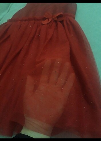 7 Yaş Beden kırmızı Renk H&M kiz çocuk elbise 