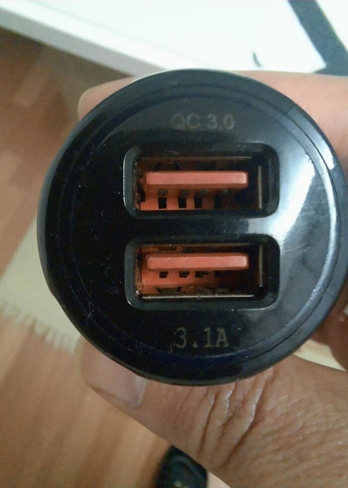 Araç içi şarj makinası - Görsel 2