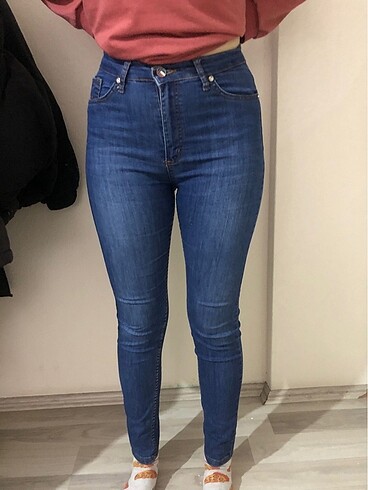 Pull and Bear Skinny Jean