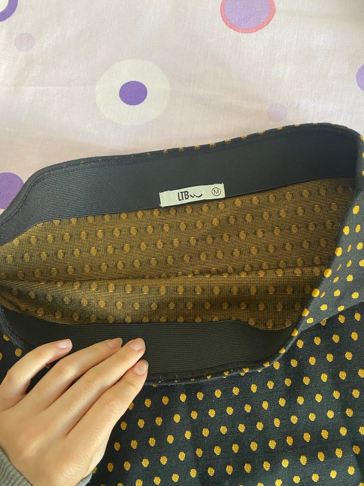 Puantiyeli mini etek - Görsel 2