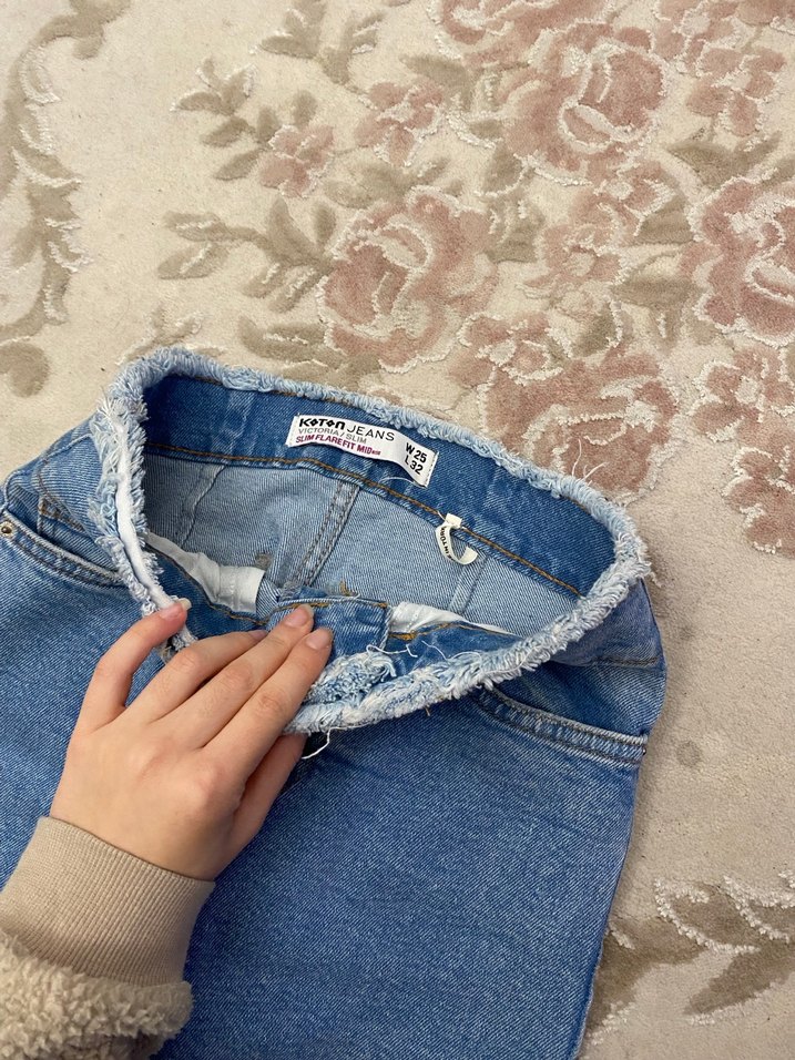 Kadın flare kot pantolon - Görsel 2