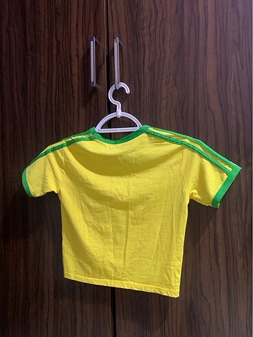 s Beden Brezilya crop
