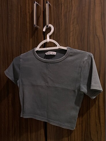 Bershka Gri crop