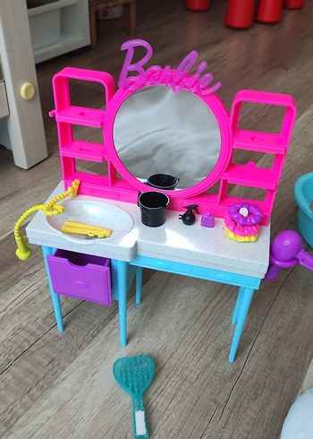 Barbie Temalı Çocuk Makyaj seti