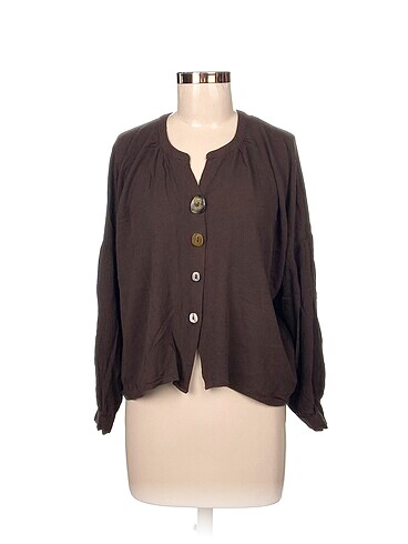 Stradivarius Bluz %70 İndirimli.