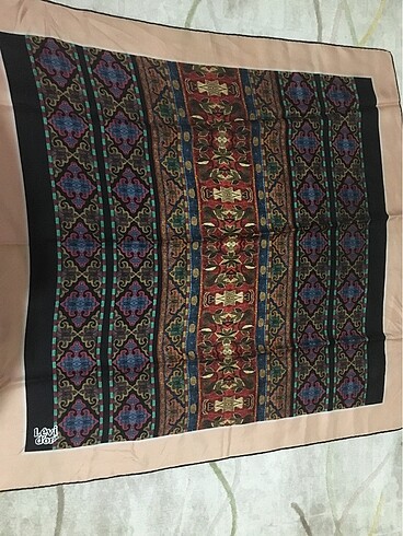 Twill ipek eşarp